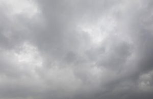 Clima em abril: chuvas irregulares e temperaturas elevadas