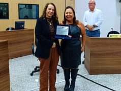 Homenagem emocionante na Câmara de Monte Santo de Minas