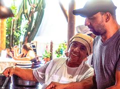Comida de fogão a lenha encanta moradores em Monte Santo de Minas
