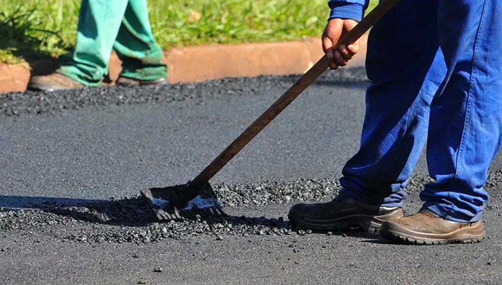 Recuperação do asfalto é cobrada no Jardim Mundo Novo em Monte Santo de Minas